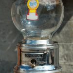 Distributeur à bonbons - Ford