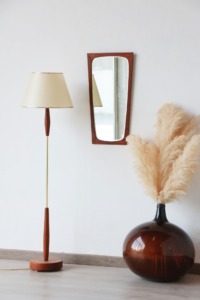 Lampadaire vintage teck massif années 60 avec abat-jour papier vélin