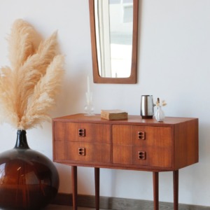 petite-commode-scandinave-teck-vintage.jpg