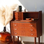 secretaire-vintage-danois-en-teck-vue-face